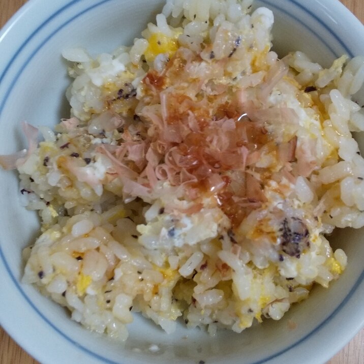 レンジで 卵ゆかり混ぜご飯 レシピ 作り方 By Waka 楽天レシピ レンジで 卵ゆかり混ぜご飯 レシピ 作り方 By Waka 楽天レシピ